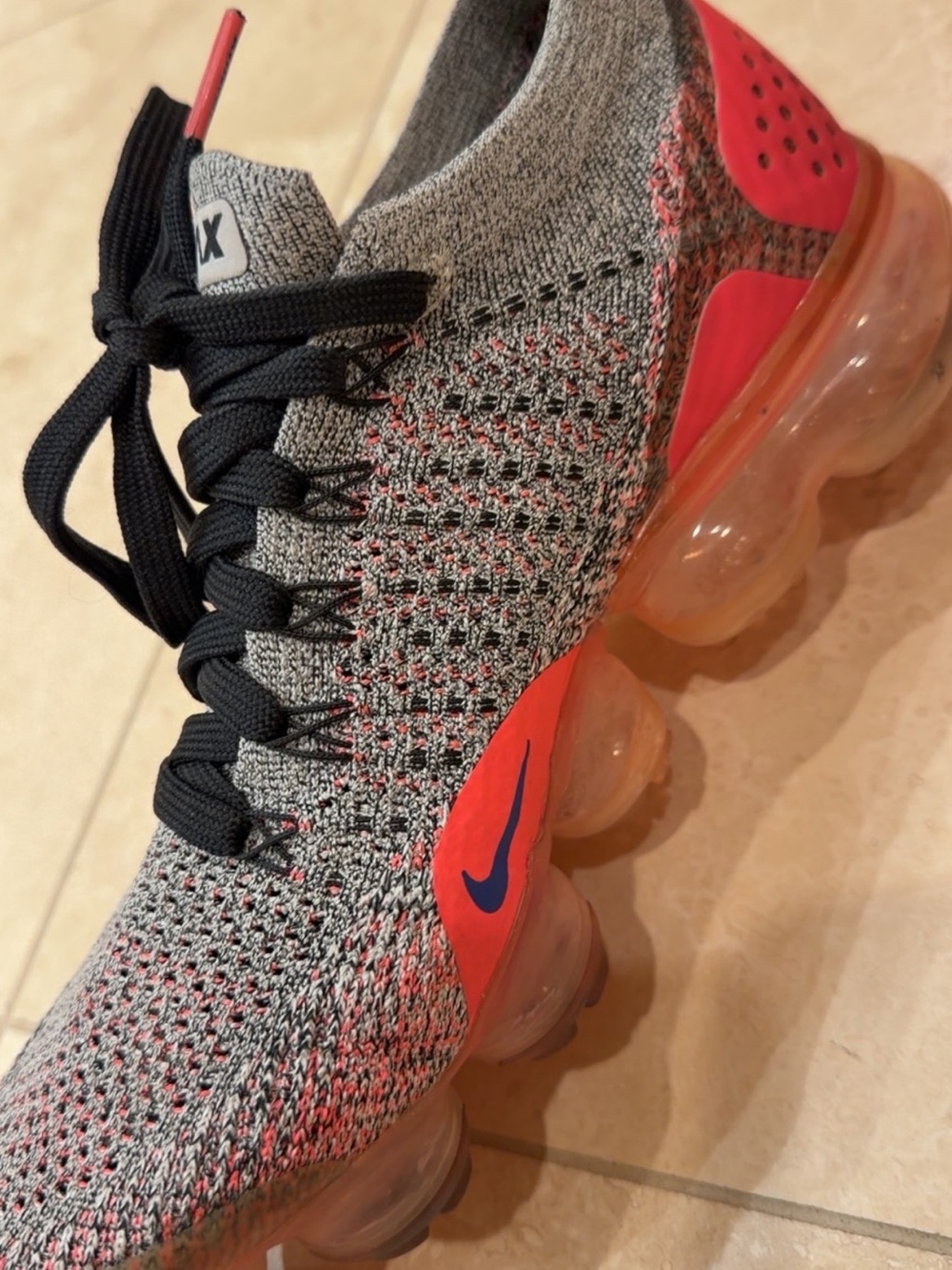Nike Air VaporMax Flyknit 2 Ultramarine Hot Punch Women’s Size 8 - Picture 3 of 6